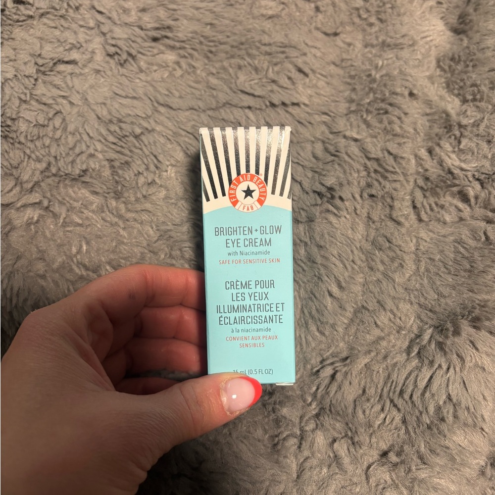 First Aid Beauty Brighten + Glow Eye Cream - Aqua